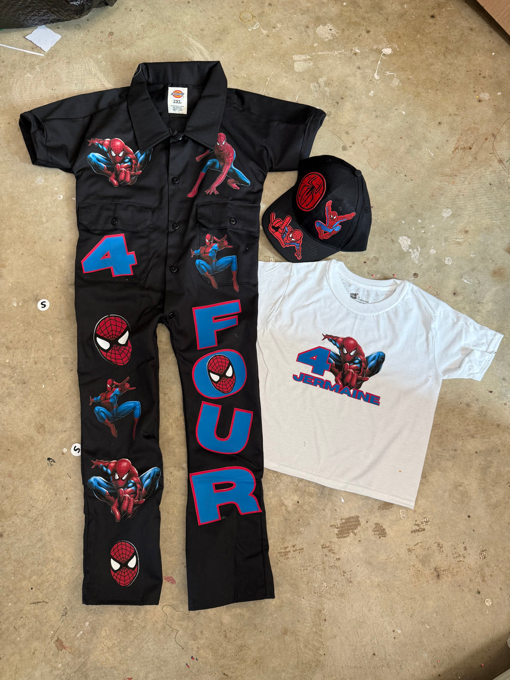 Dickie Outfit